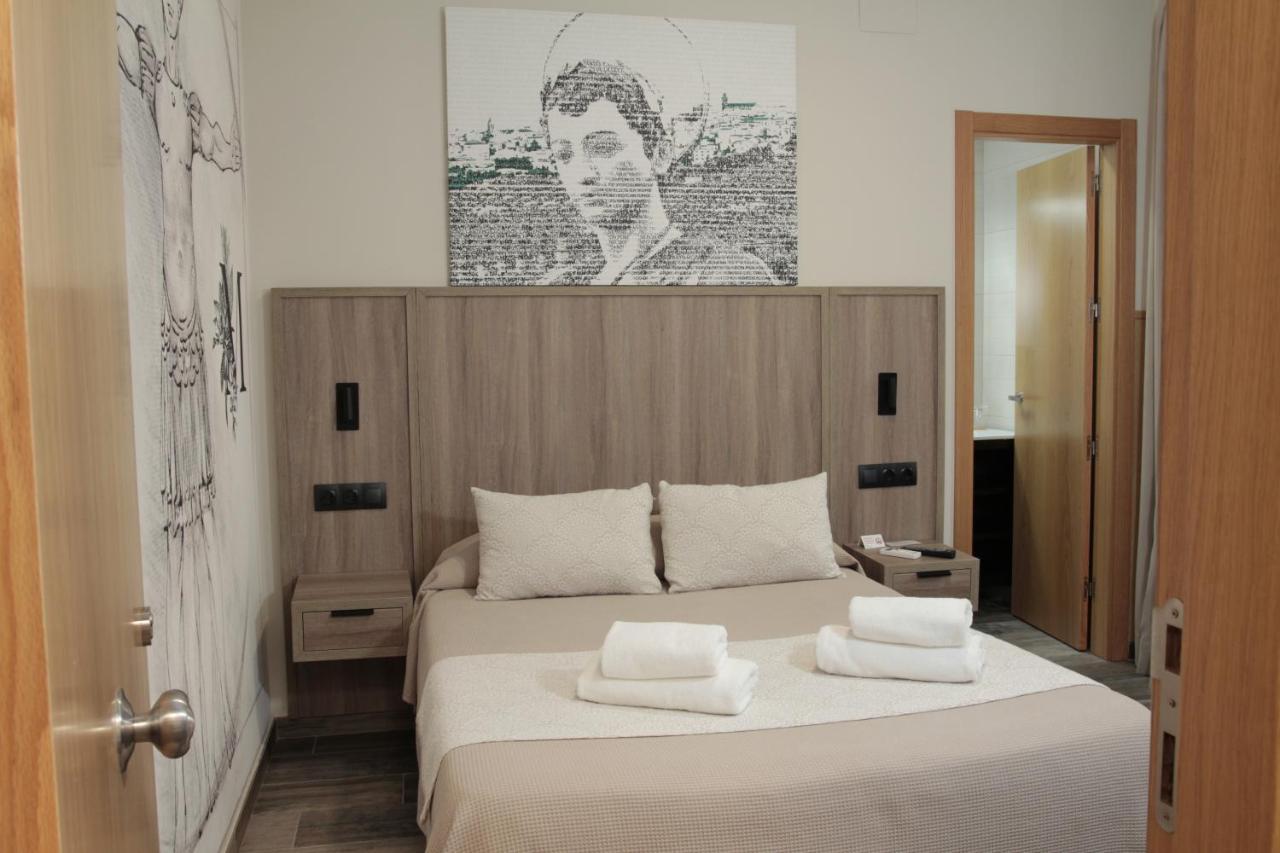 Hospedium Dlj Hostal Tematico Desde La Juderia Arjona 外观 照片