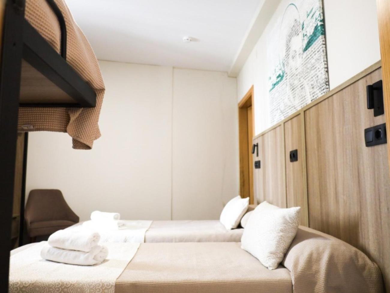 Hospedium Dlj Hostal Tematico Desde La Juderia Arjona 外观 照片