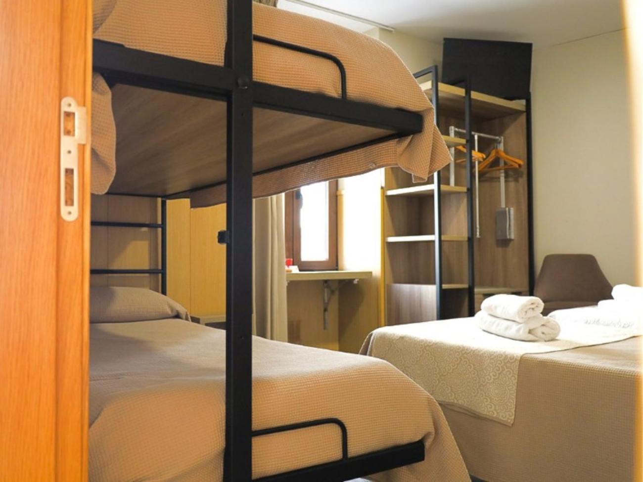 Hospedium Dlj Hostal Tematico Desde La Juderia Arjona 外观 照片