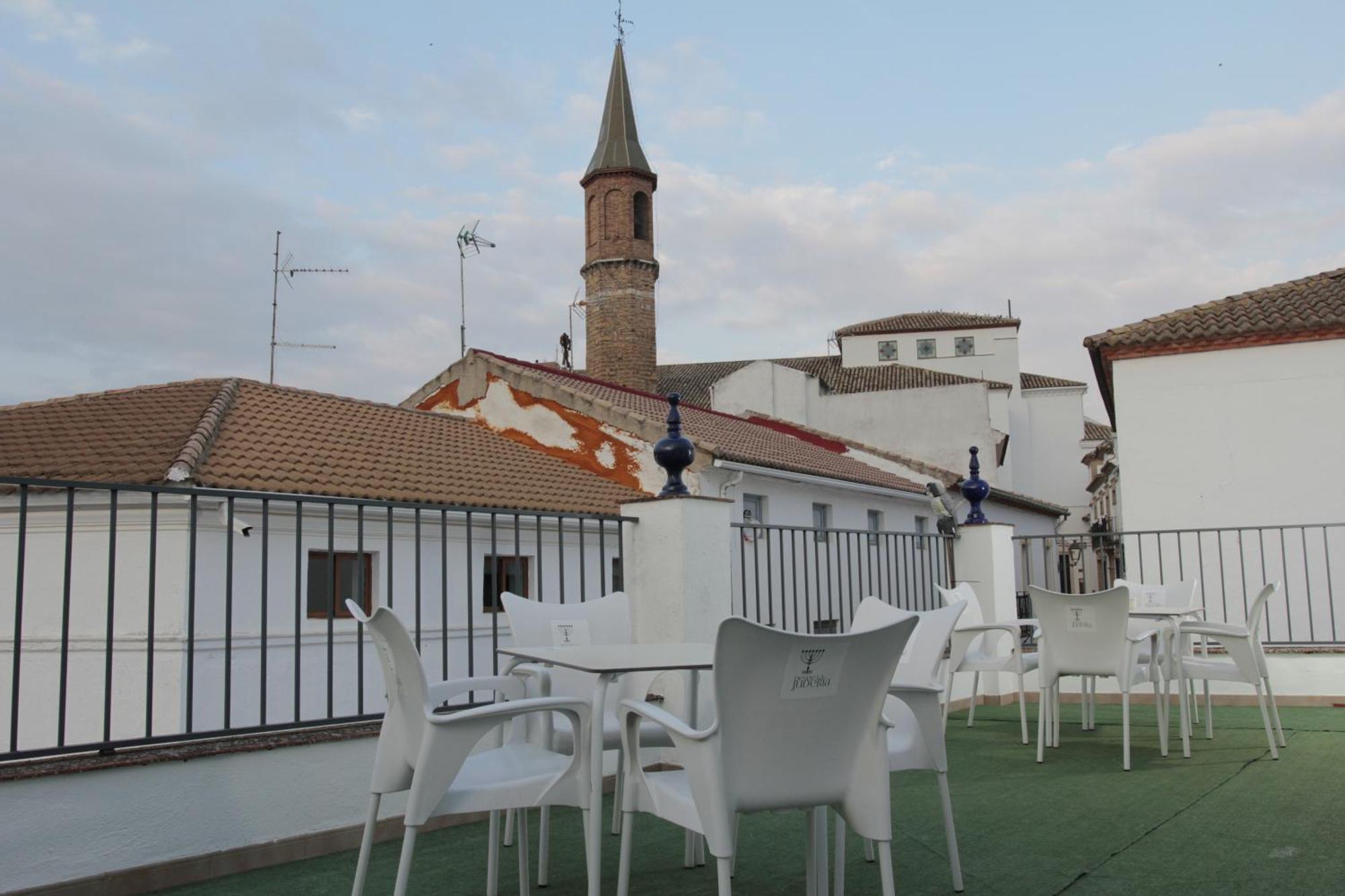 Hospedium Dlj Hostal Tematico Desde La Juderia Arjona 外观 照片